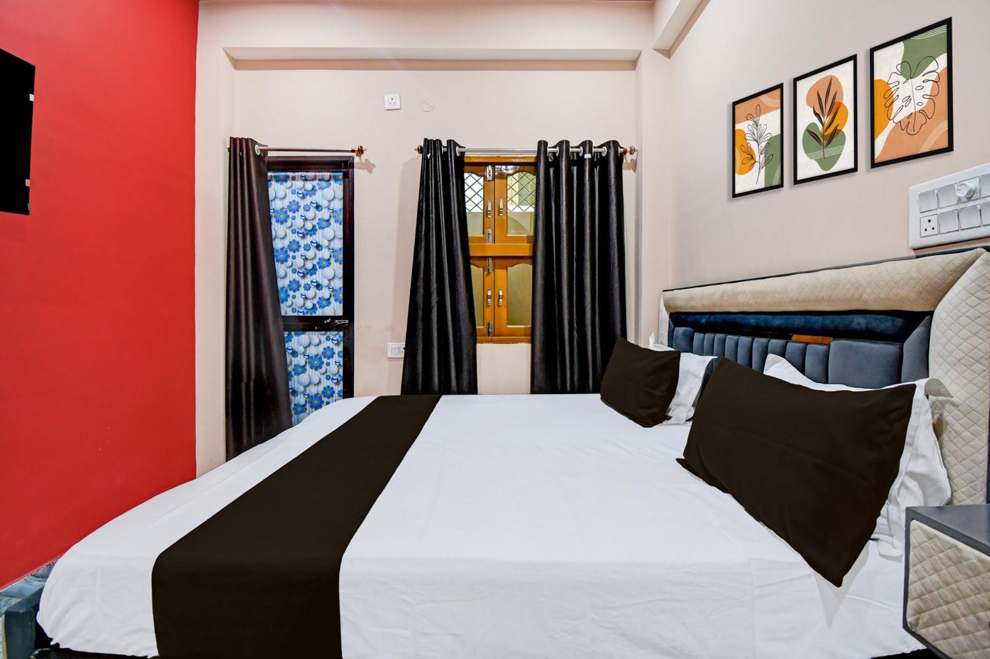 Hotel O The Lavish Landmark Danapur Exterior photo